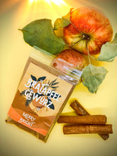 Lade das Bild in den Galerie-Viewer, Merry&Bright Budenzauber Box