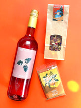 Lade das Bild in den Galerie-Viewer, Merry&amp;Bright Box &quot;Rosé all day&quot;
